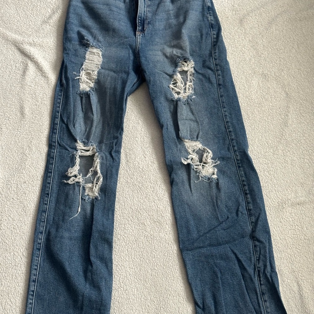 Hollister Women’s Ripped Blue Jeans